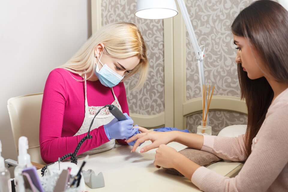 Alsancak Manikürcü